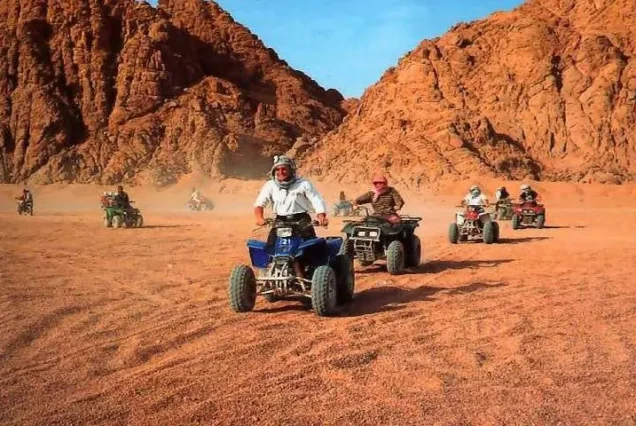 quad nel deserto